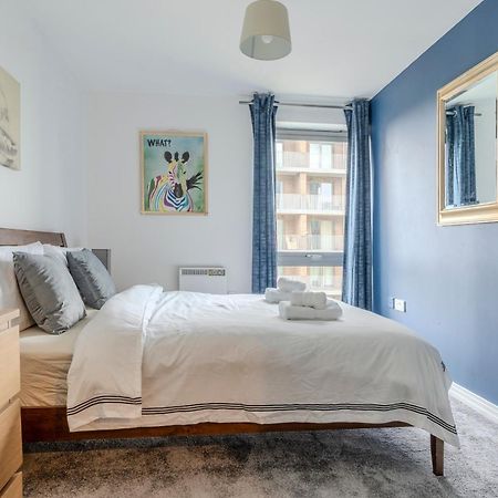 伦敦Entire Flat In Ealing公寓 外观 照片