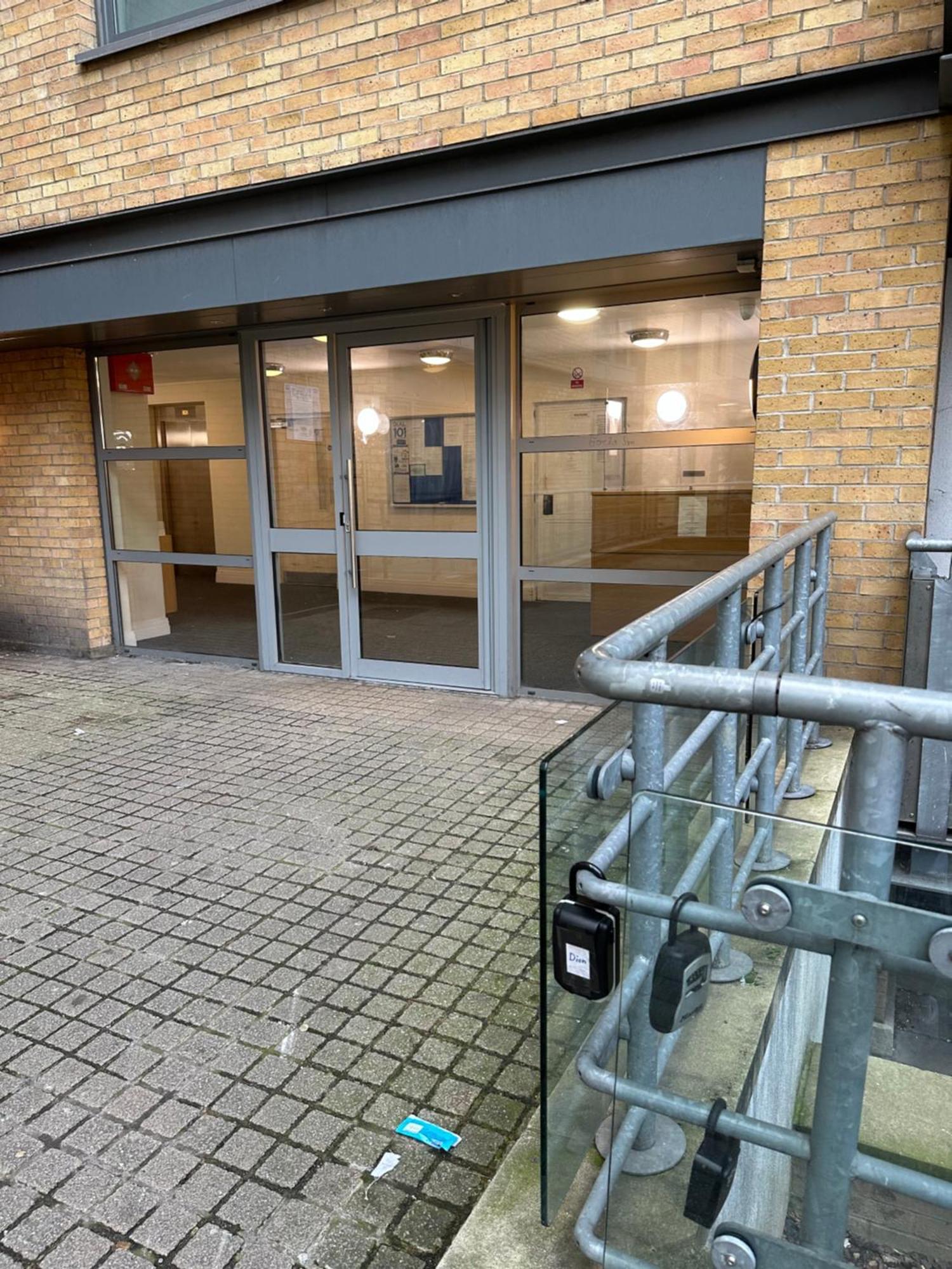 伦敦Entire Flat In Ealing公寓 外观 照片