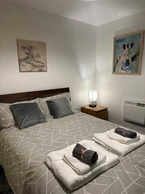 伦敦Entire Flat In Ealing公寓 外观 照片